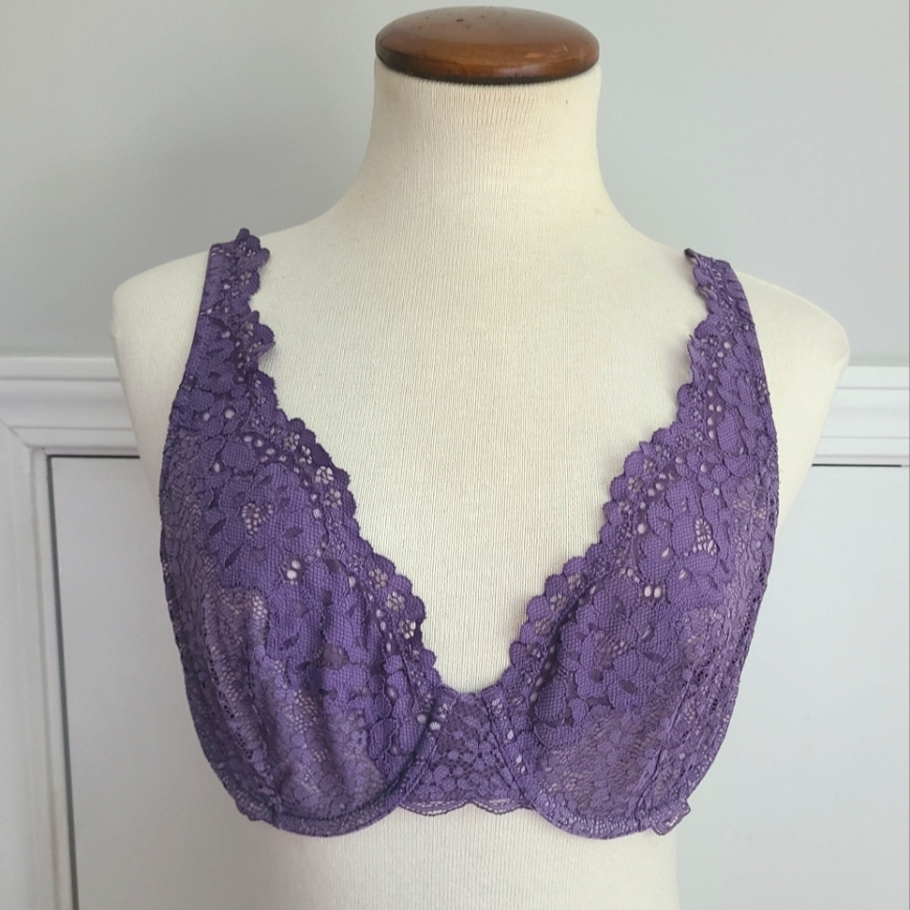 Victoria's Secret Body By Victoria Unlined Demi Bra Size 34D Lace Mesh Underwire